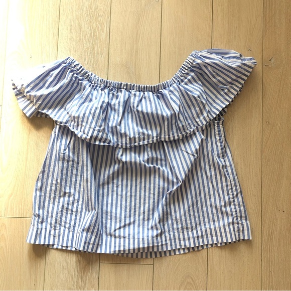 Aritzia Wilfred Hollande Striped Off the Shoulder Top Size M - Picture 8 of 9